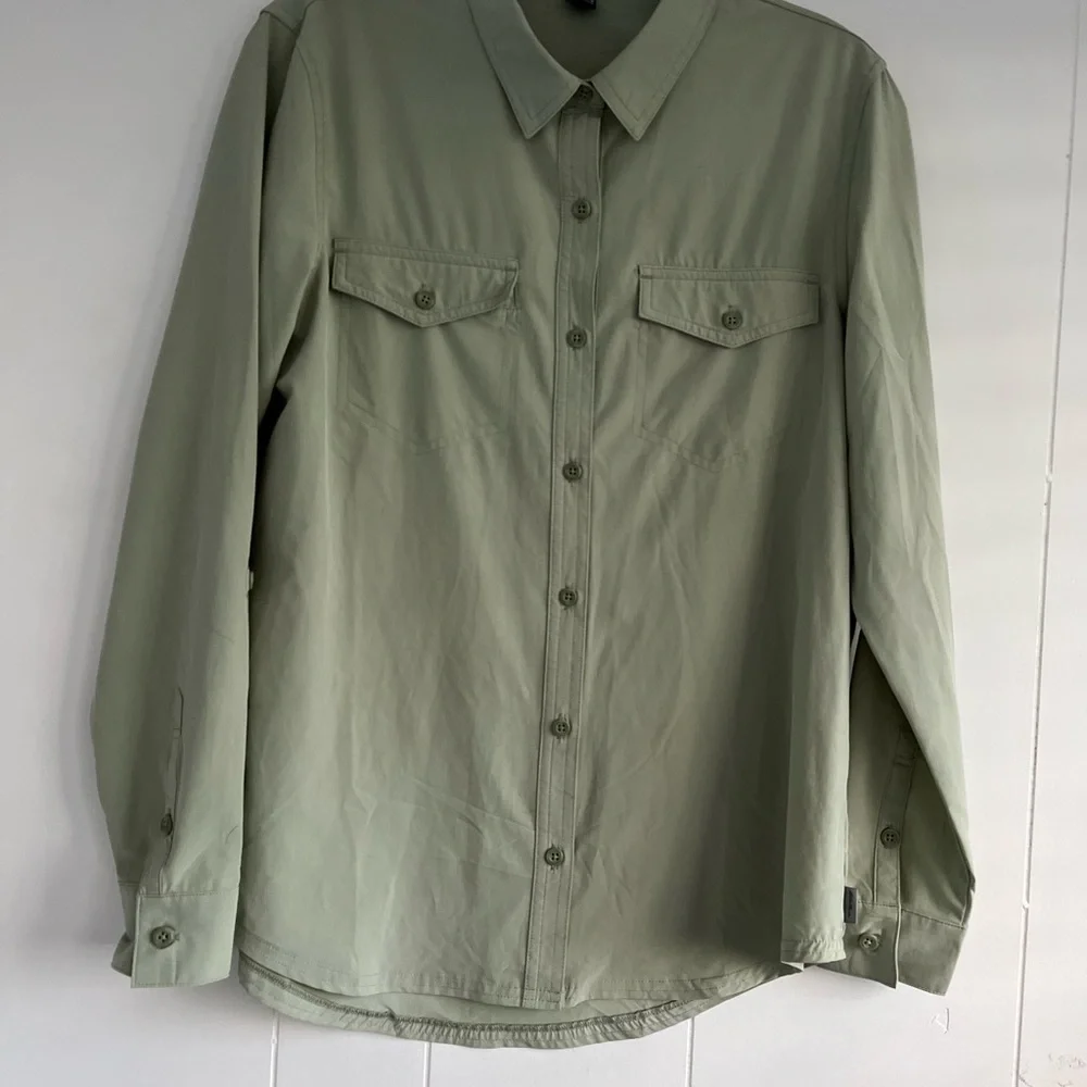 Eddie Bauer Classic Fit Departure 2.0 Long-Sleeve Shirt
Size Small - Picture 4 of 12